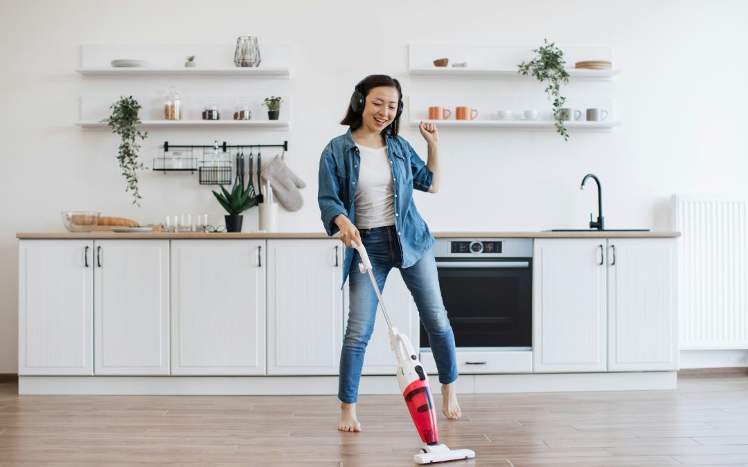 Smart Vacuums: Transforming the Mundane Task of Dust Cleaning